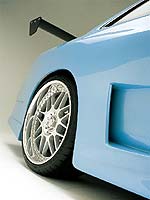 feature1_03.jpg